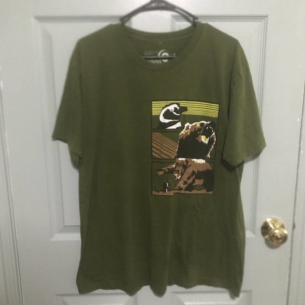 Sharp Shirter Men's Size XL Green Short Sleeve Cotton T-Shirt Bears Graphic